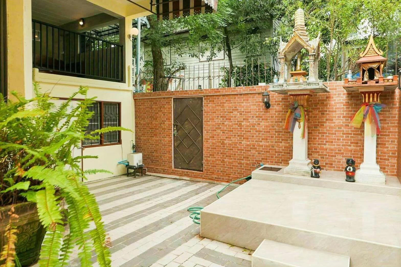 Baankhon Private Room In Thai House Check In By Yourself Code Inbox Adult Only バンコク都 エクステリア 写真